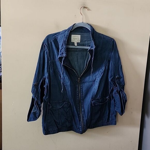 Super cute lightweight jean jacket size 0 - Picture 1 of 6